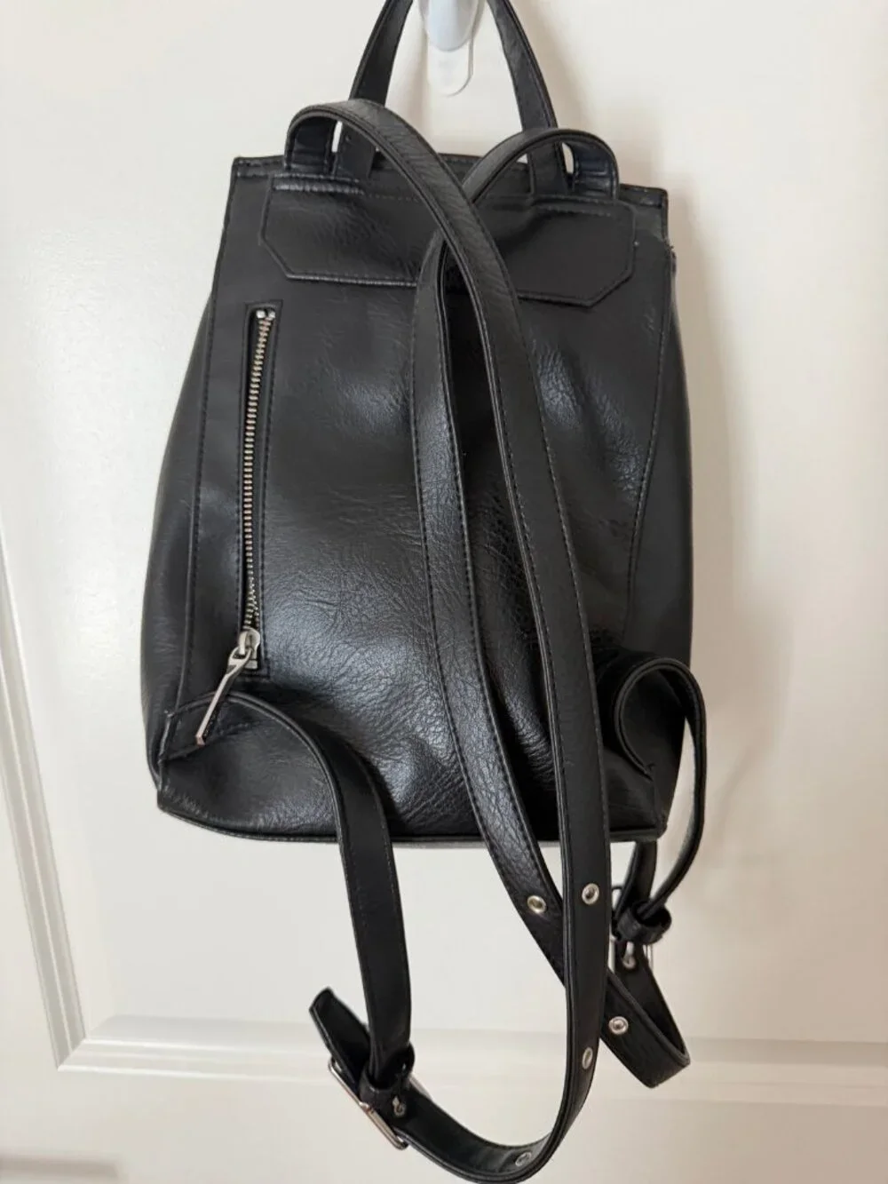 Matt and Nat Fabi Mini Vegan Leather Backpack Black